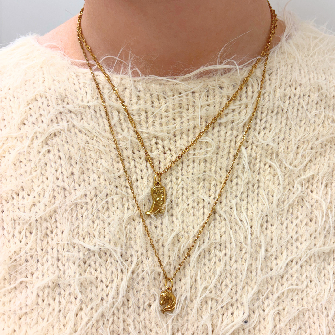 bedel met paardenhoofd