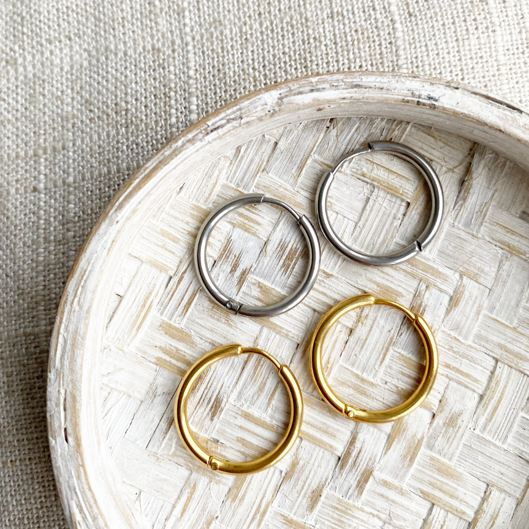 basic hoop earrings 14 mm