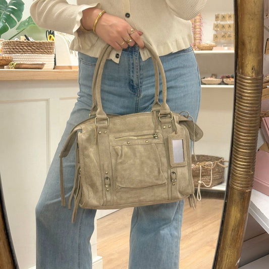 beige suède look handtas met riemdetails