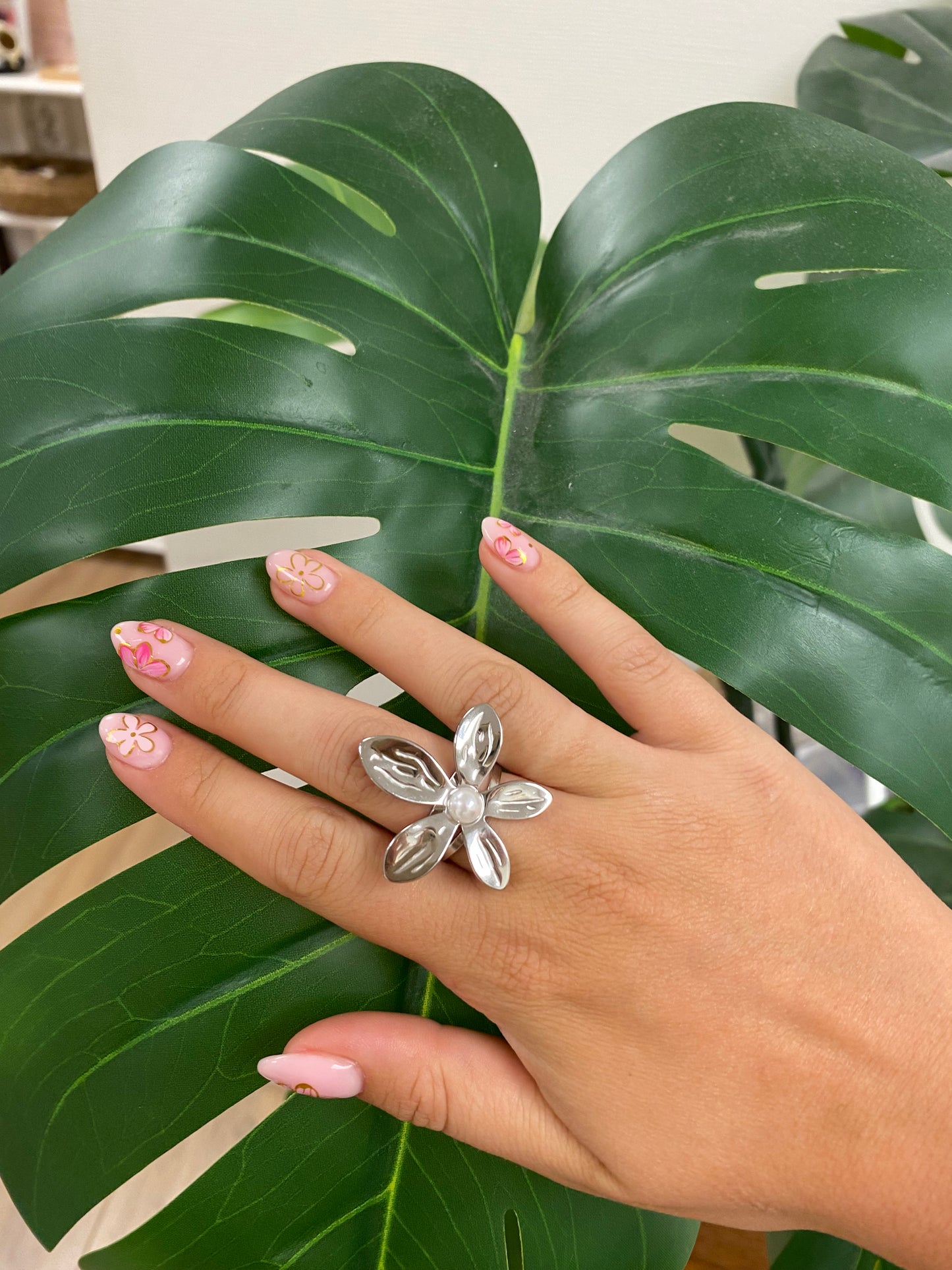 bloom pearl ring