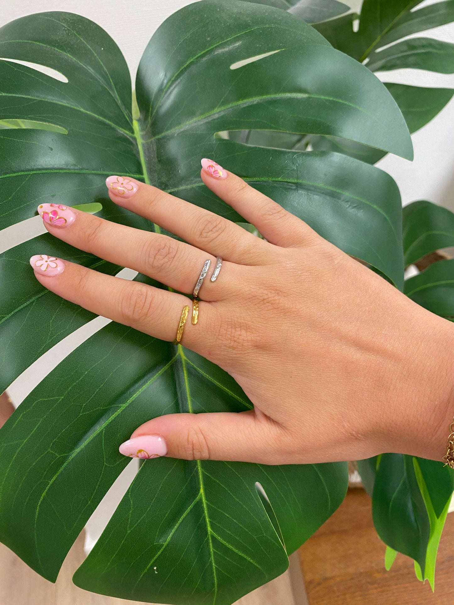 essential touch ring