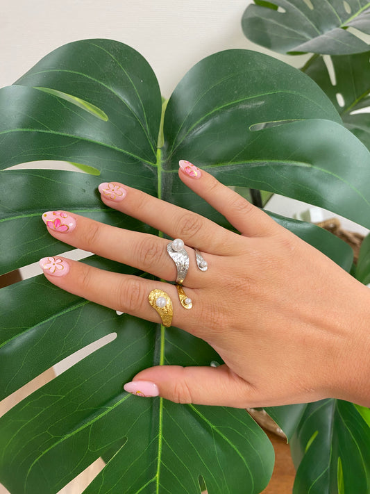 pearl swirl ring