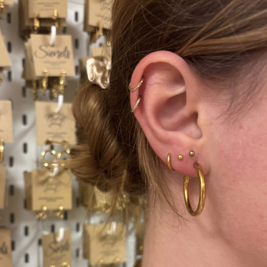 essential hoops 30 mm aanfoto stainless steel oorbellen