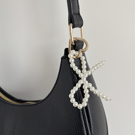 parel strik tassen en sleutelhanger met hartjes sluiting