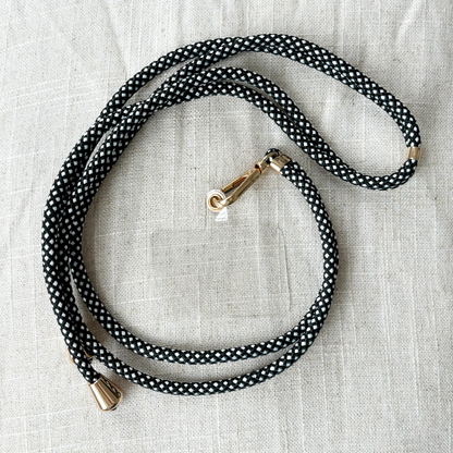 phone cord black