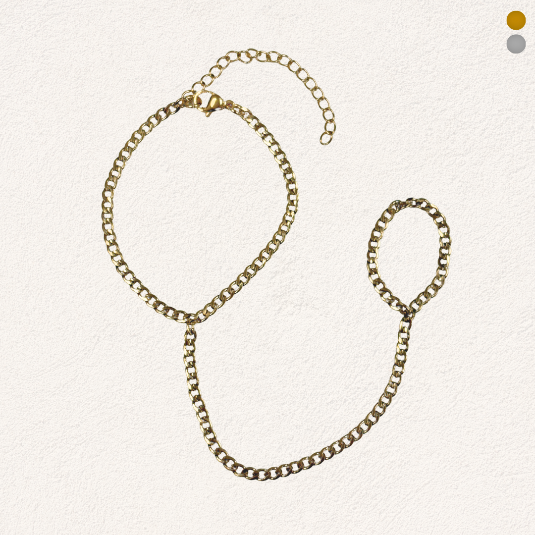 hand chain with twist