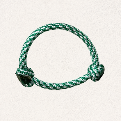 surf bracelet white & kelly green spiral