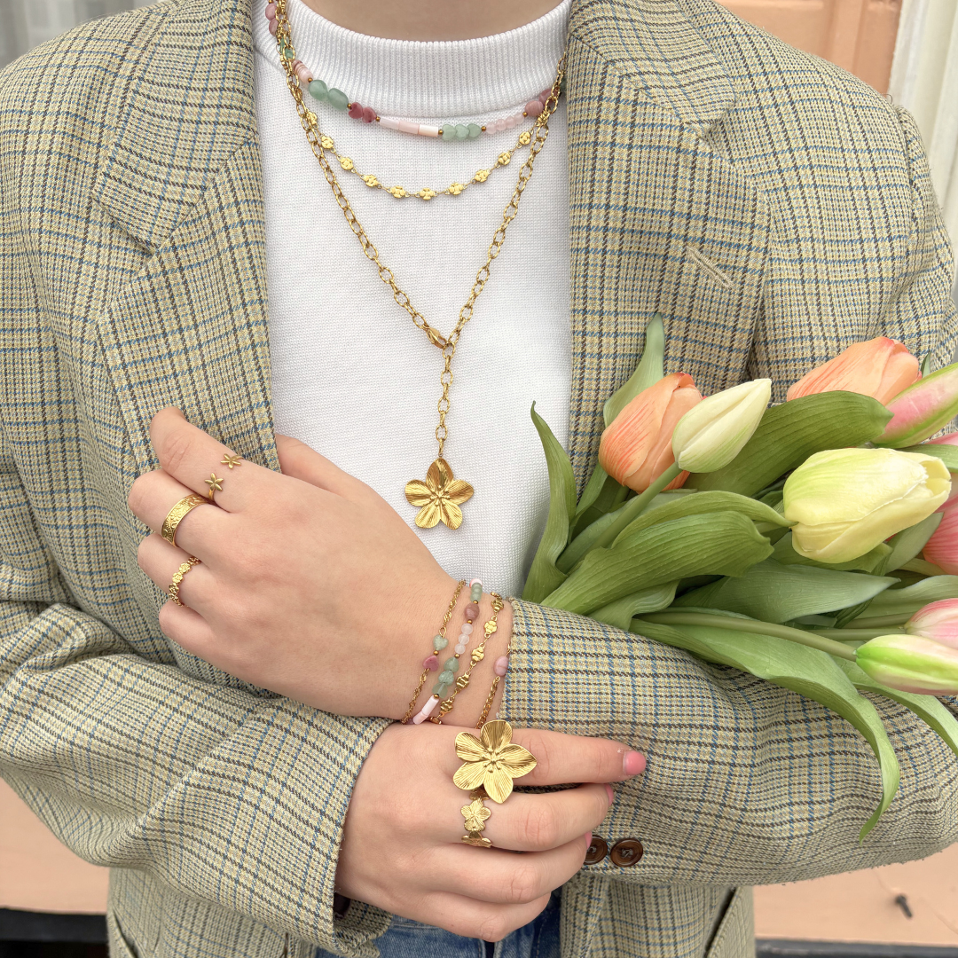 flower chain