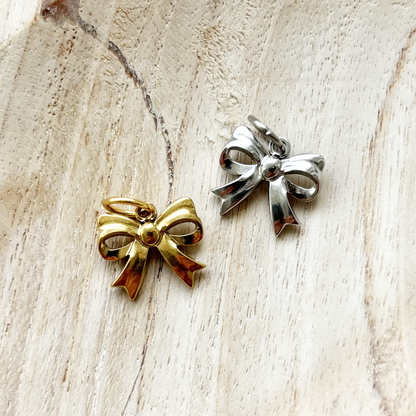 bow loose charm