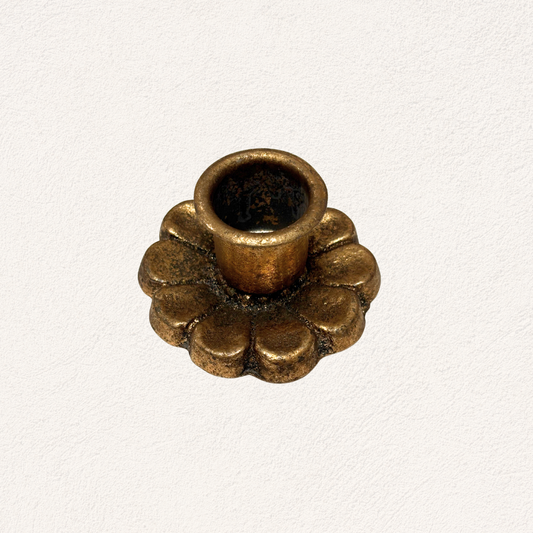 metalen bloem kandelaar goud