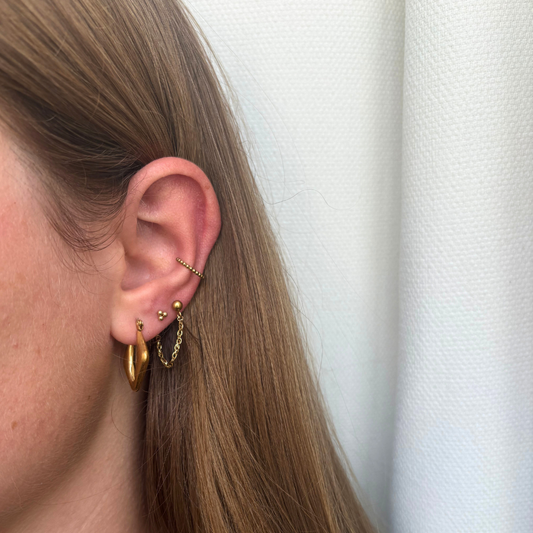 drie bolletjes stud oorbellen