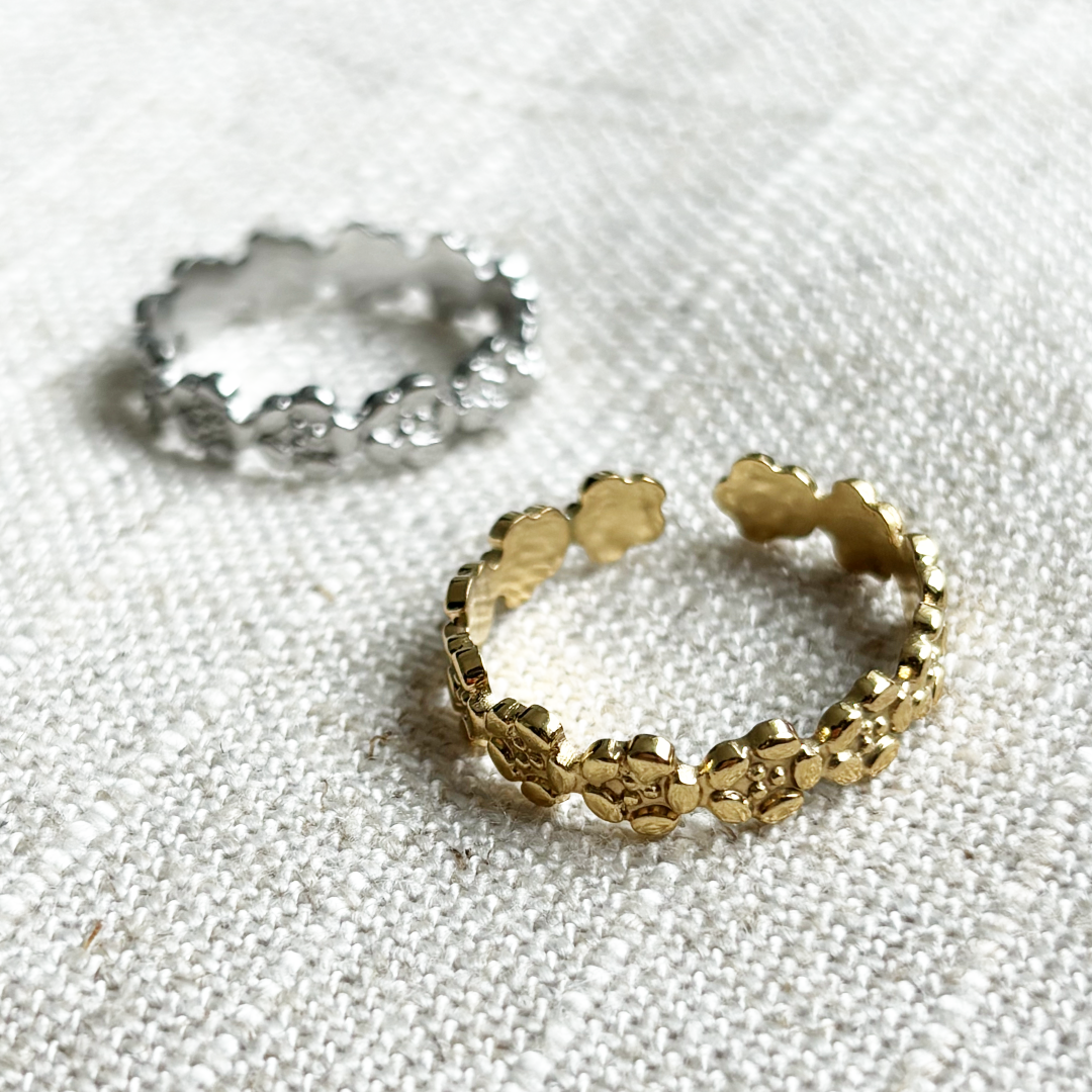 kleine bloemen ring