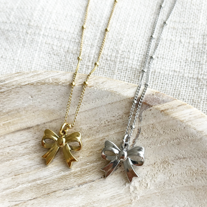 bow charm necklace