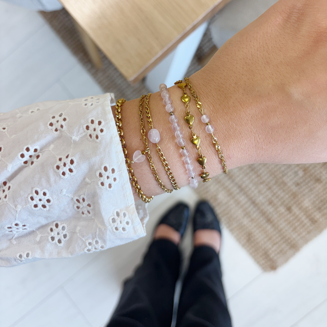 rozenkwarts kralenarmband