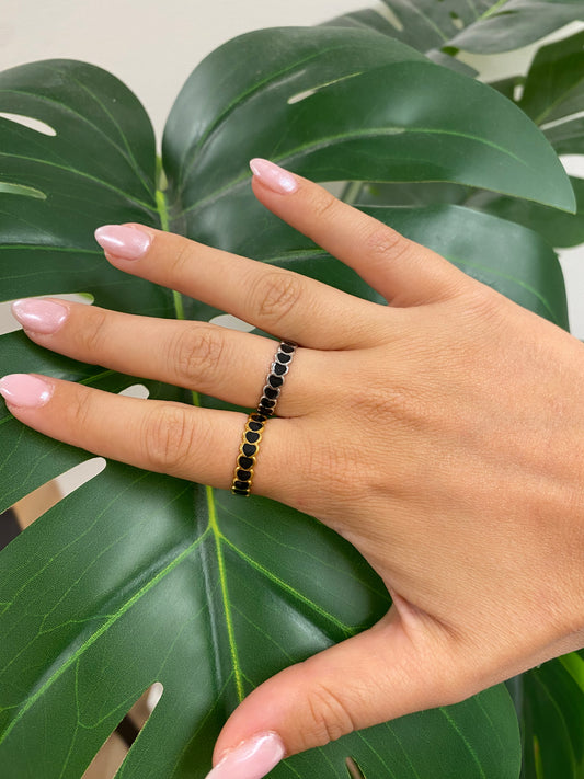 noir hearts ring