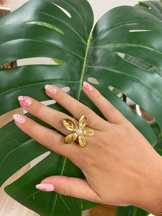 bloom pearl ring