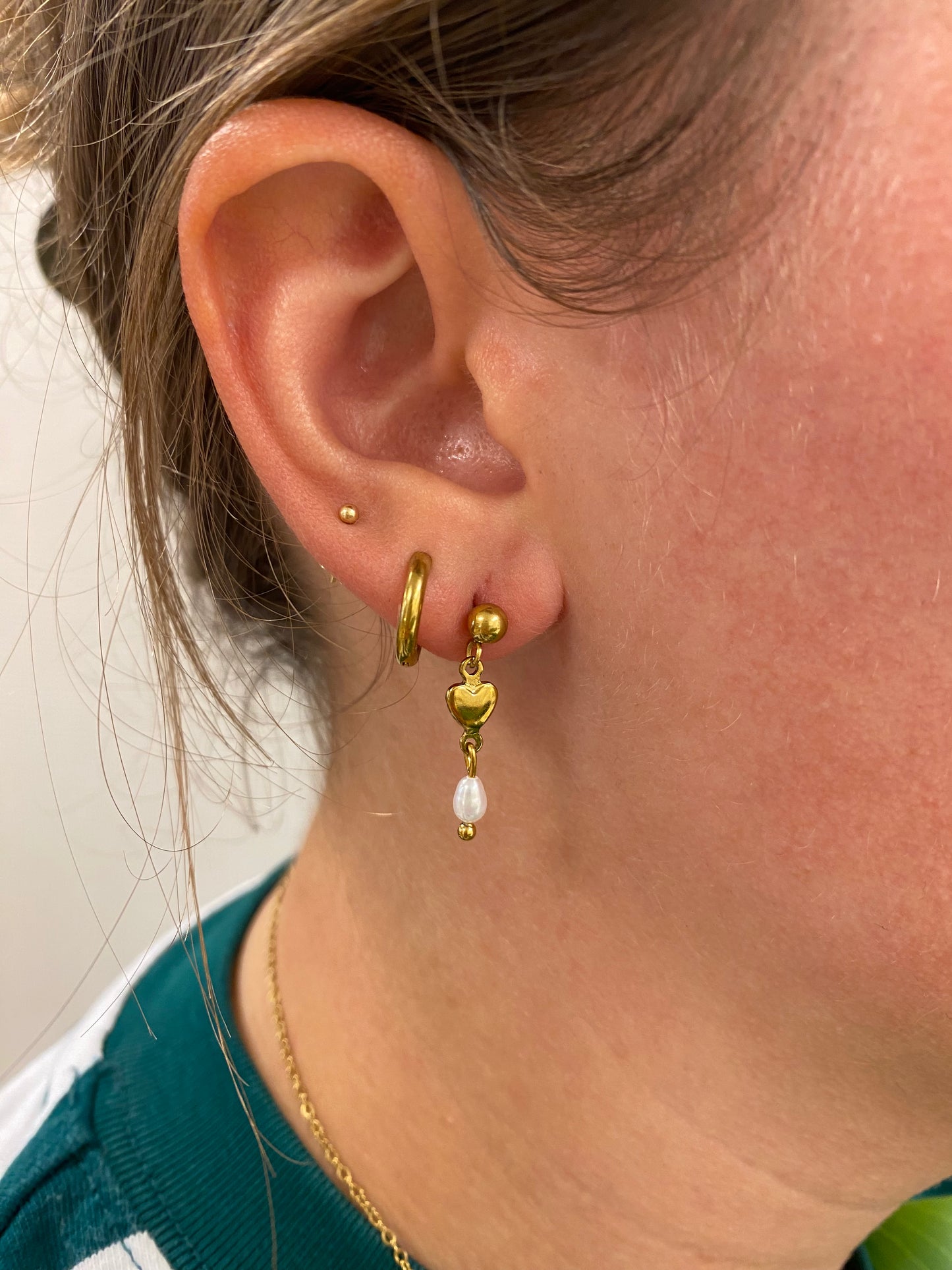 freshwater pearl earrings