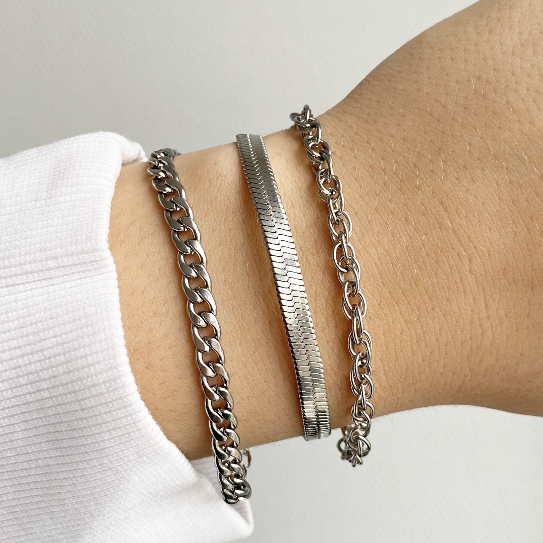 chunky chain armband