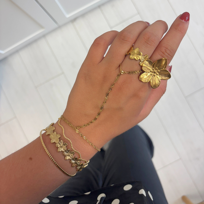 summery flower bangle